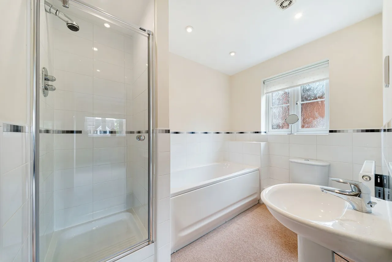 Lindisfarne Court, Widnes, WA8 5AH, photo 30