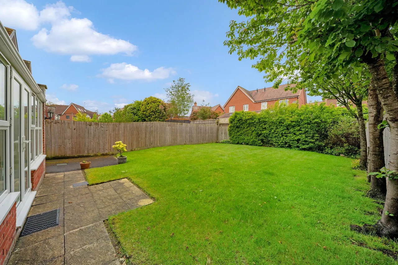 Lindisfarne Court, Widnes, WA8 5AH, photo 35