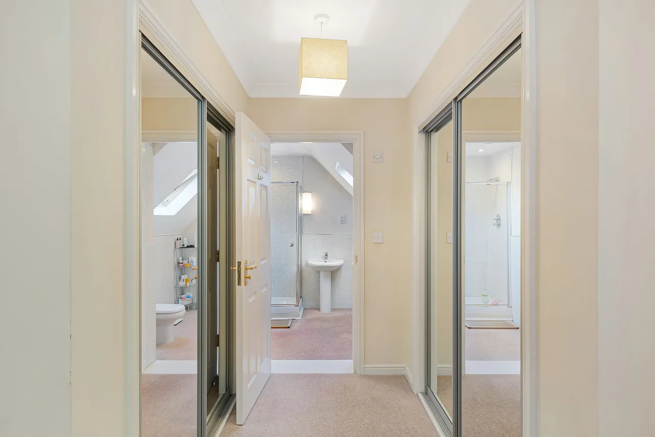 Lindisfarne Court, Widnes, WA8 5AH, photo 9