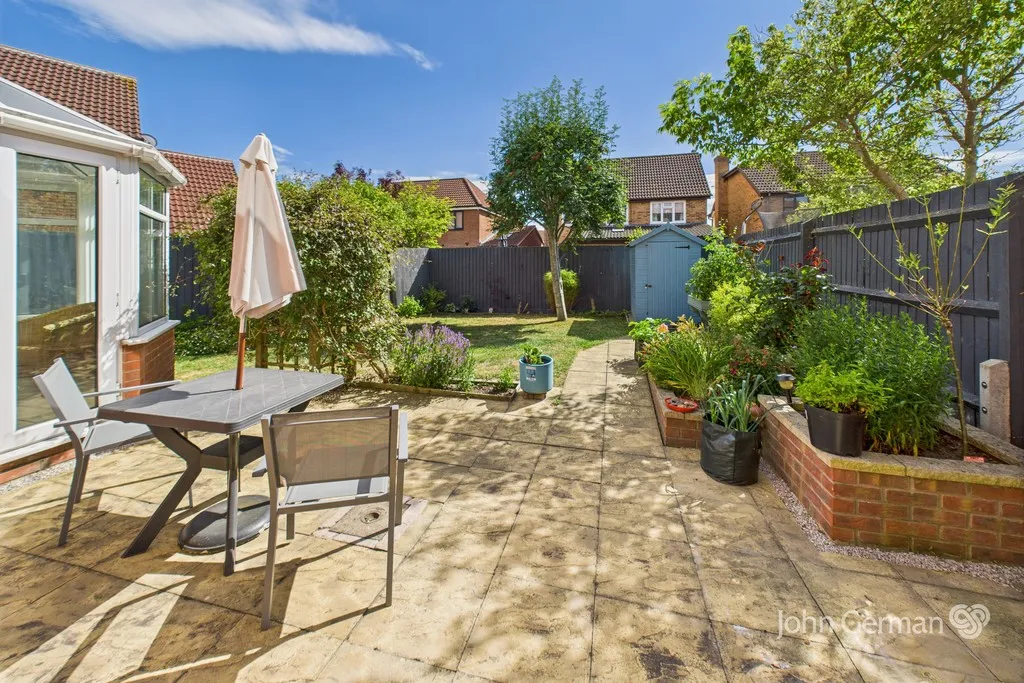 Honeysuckle Way, Loughborough, photo 20