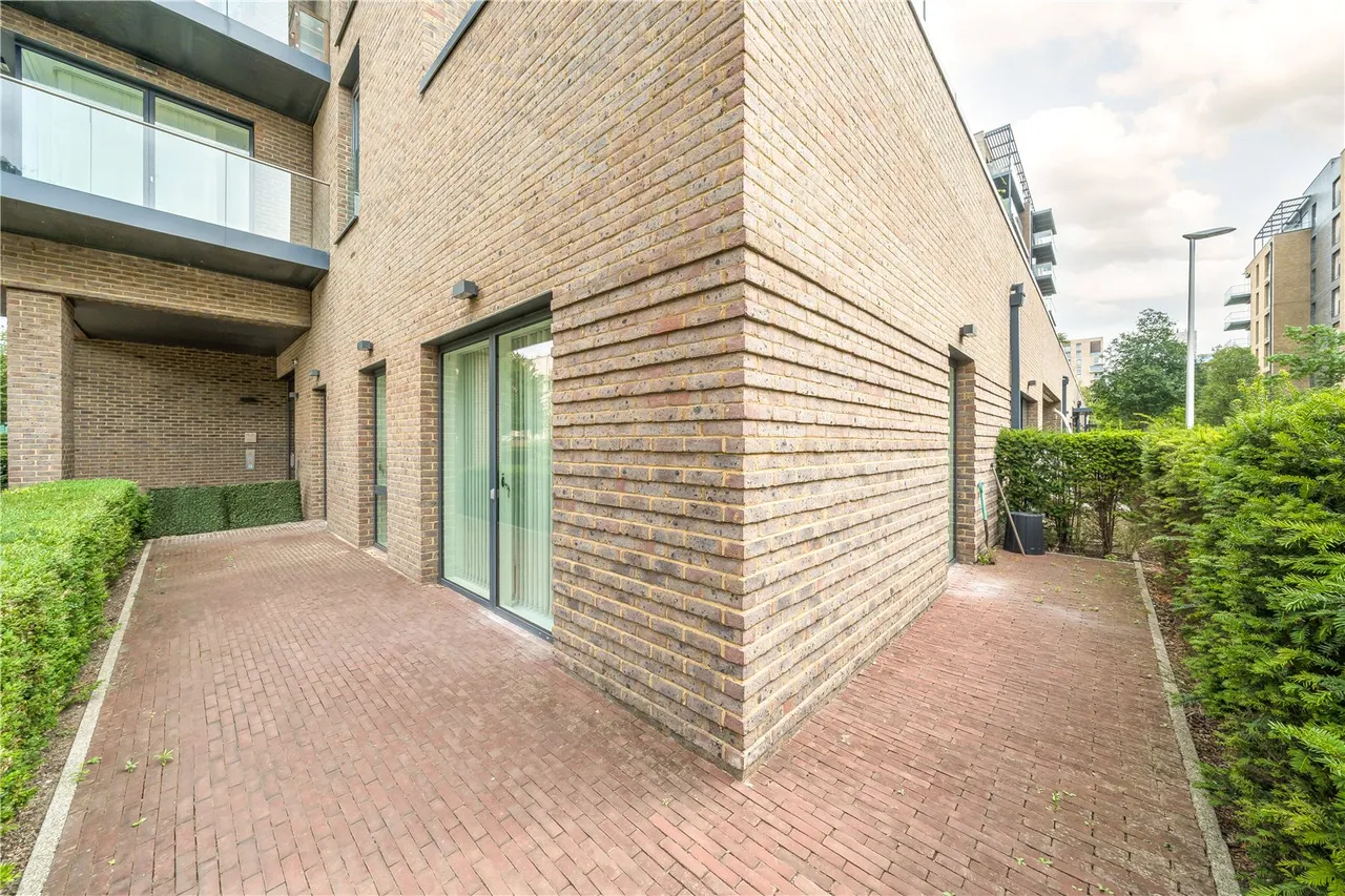 Handley Drive, Kidbrooke Village, London, SE3 9BW, photo 11