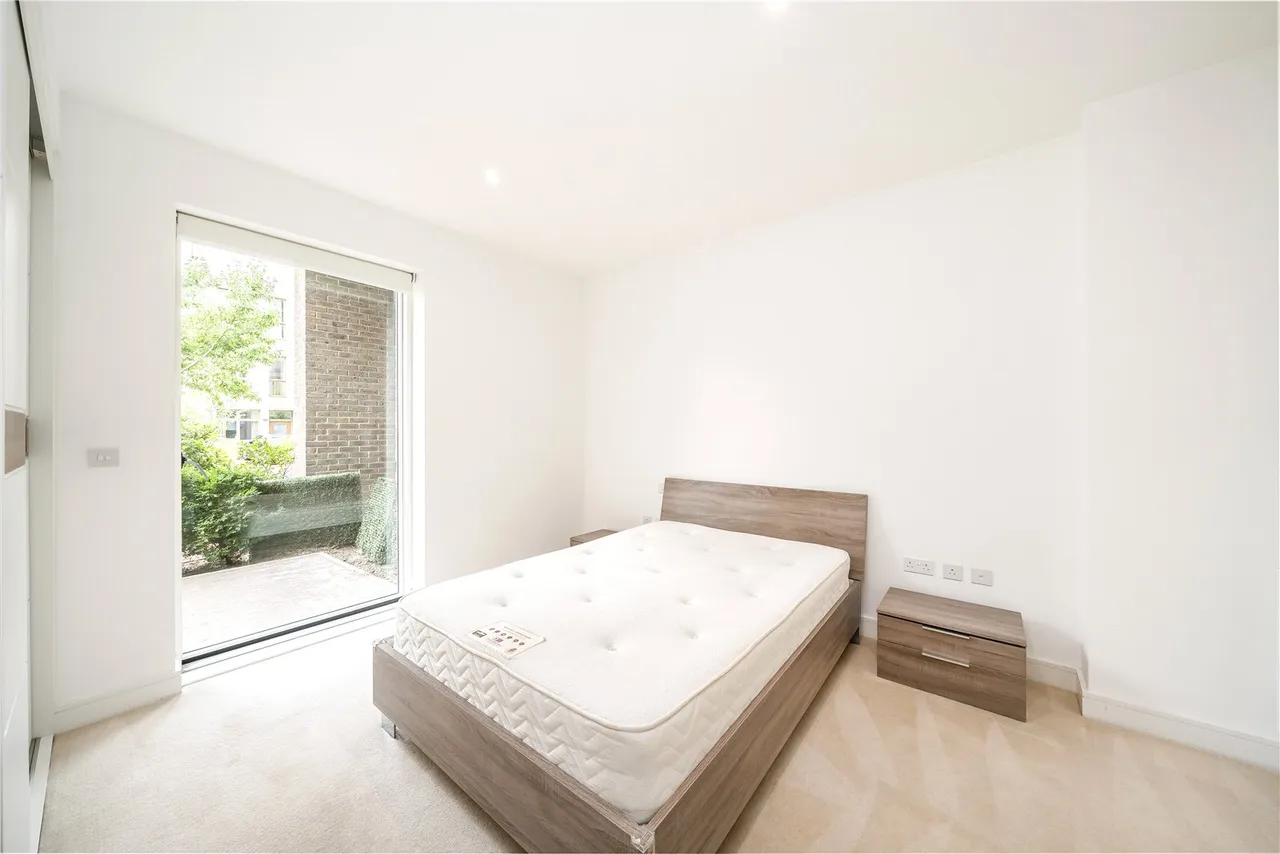 Handley Drive, Kidbrooke Village, London, SE3 9BW, photo 7