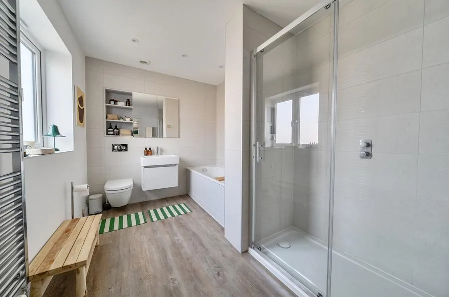 Woodward Lane, Warfield, RG42, photo 13