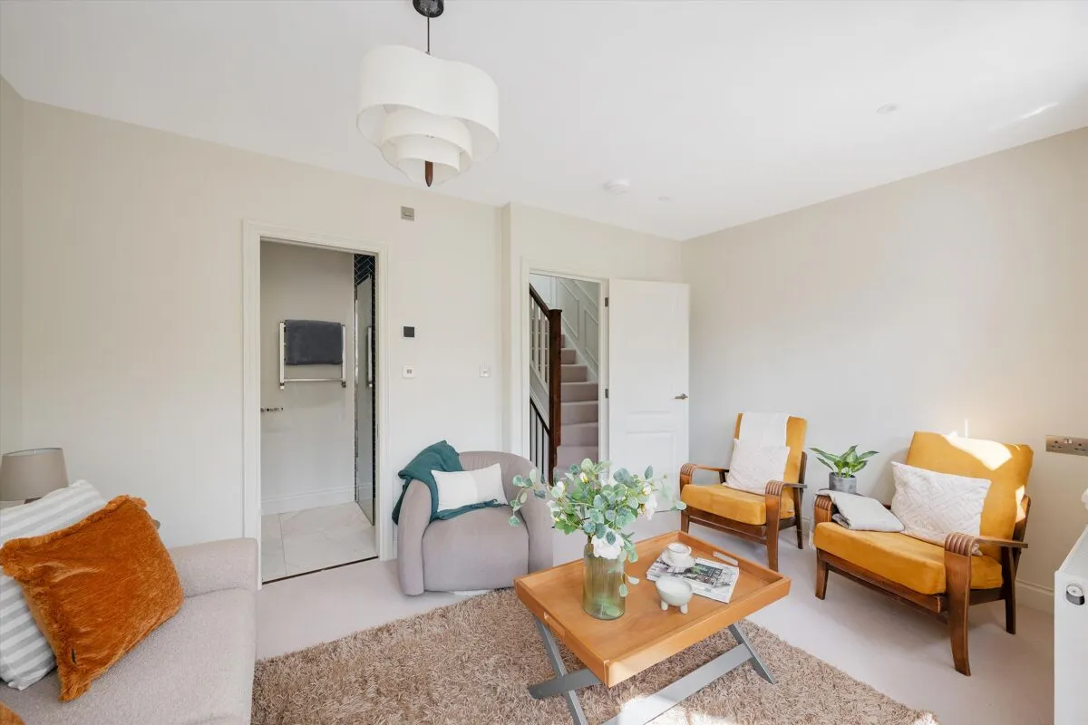 Platts Lane, London, NW3, photo 8