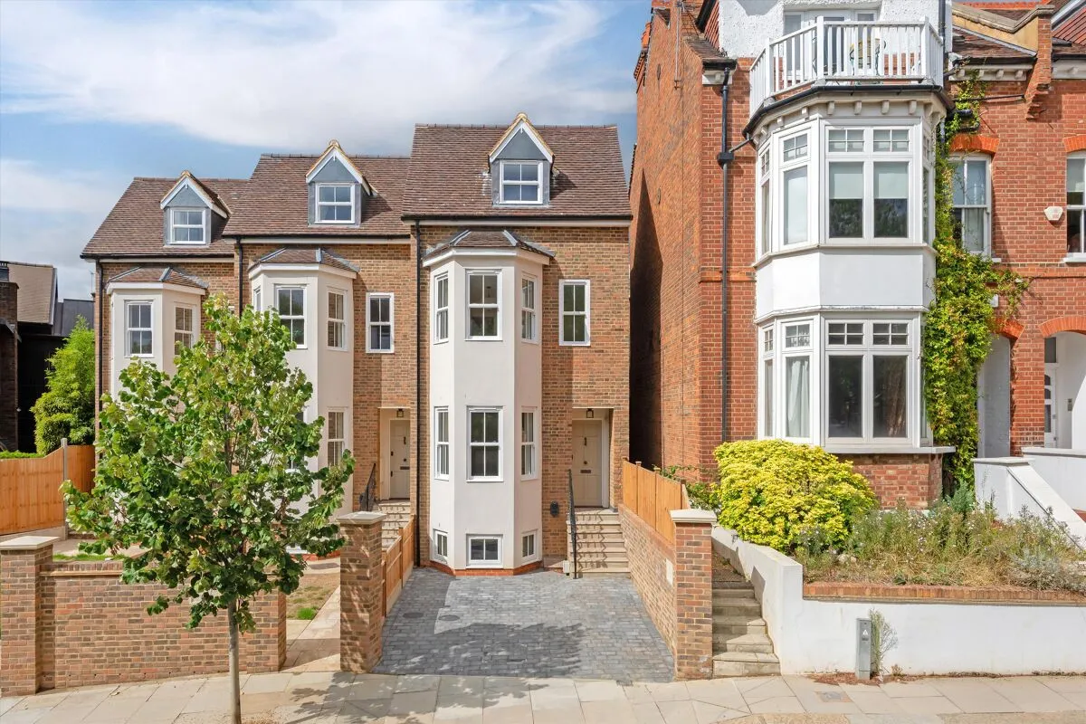 5 bed house for sale, Platts Lane, London, NW3