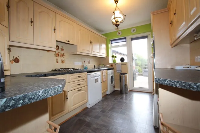 Leas Road, Clacton-On-Sea CO15 1DT, photo 12