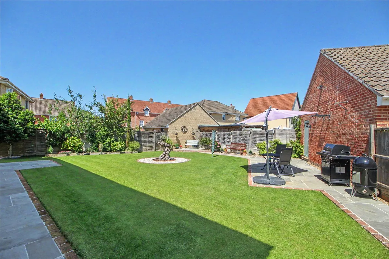 Tench Close, Mulbarton, Norwich, Norfolk, NR14, photo 7