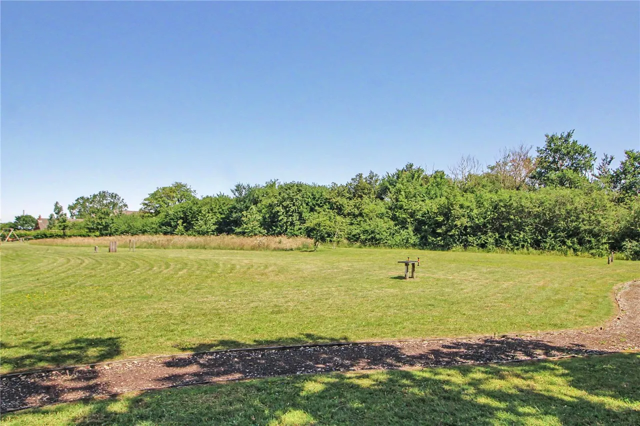 Tench Close, Mulbarton, Norwich, Norfolk, NR14, photo 6