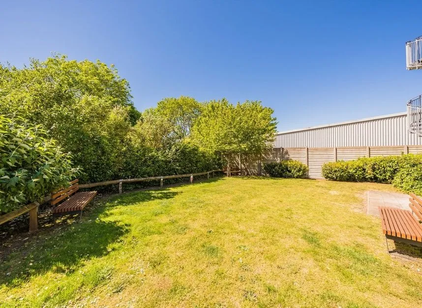 St. Johns Road, Isleworth, TW7, photo 5