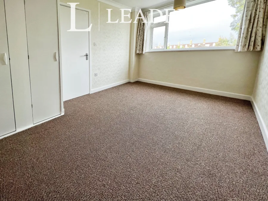 Exeter Close, Bourne, PE10, photo 12