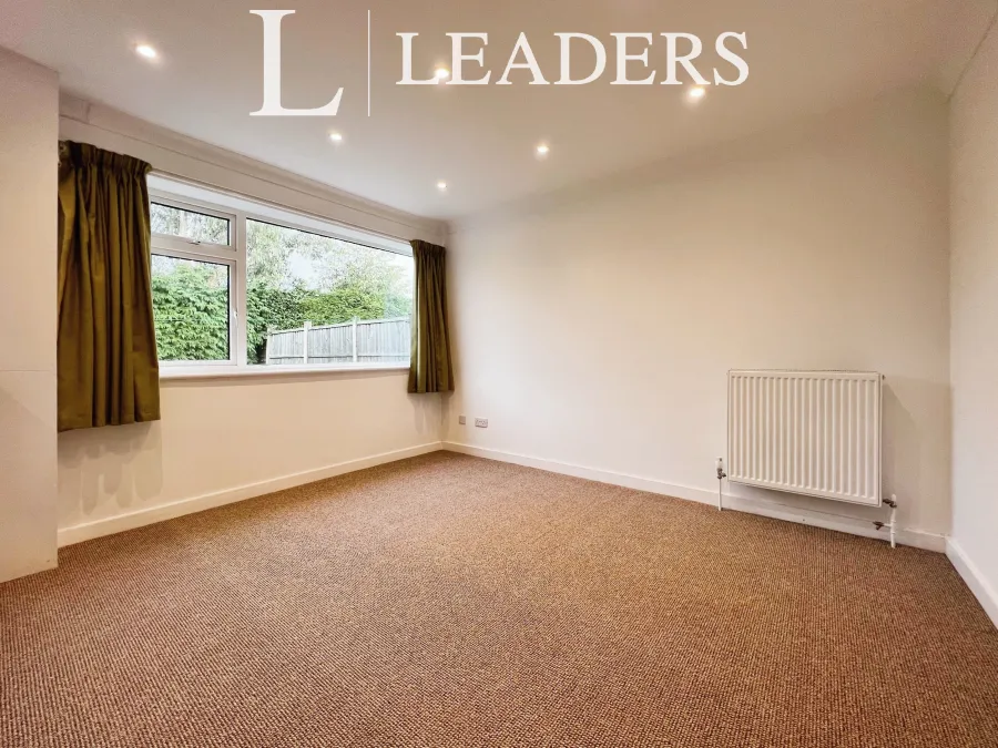 Exeter Close, Bourne, PE10, photo 4