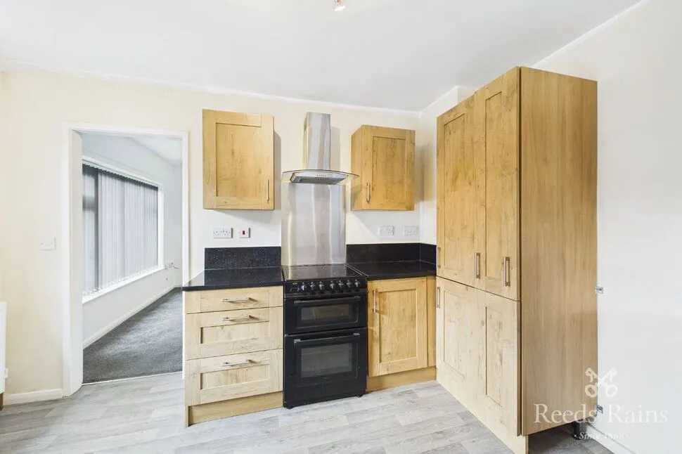 Lyndale Grove, Normanton, WF6, photo 19