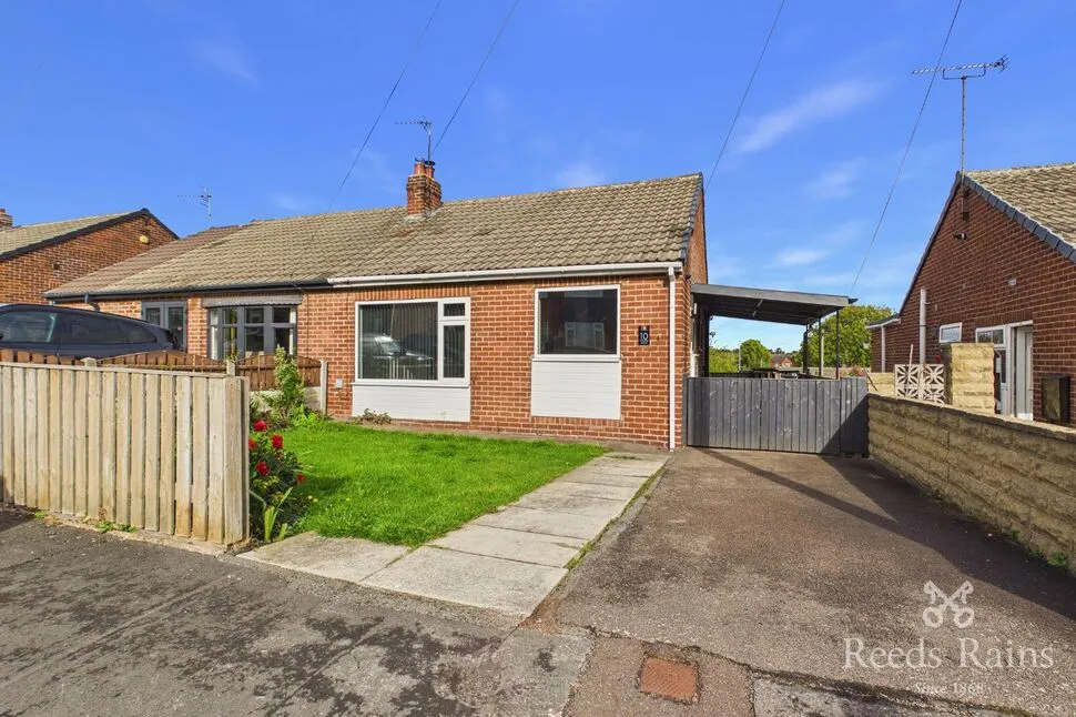 2 bed house to rent, Lyndale Grove, Normanton, WF6