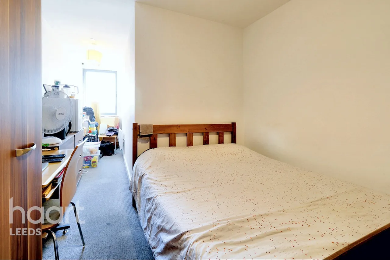 Cross Green Lane, Leeds, LS9, photo 12