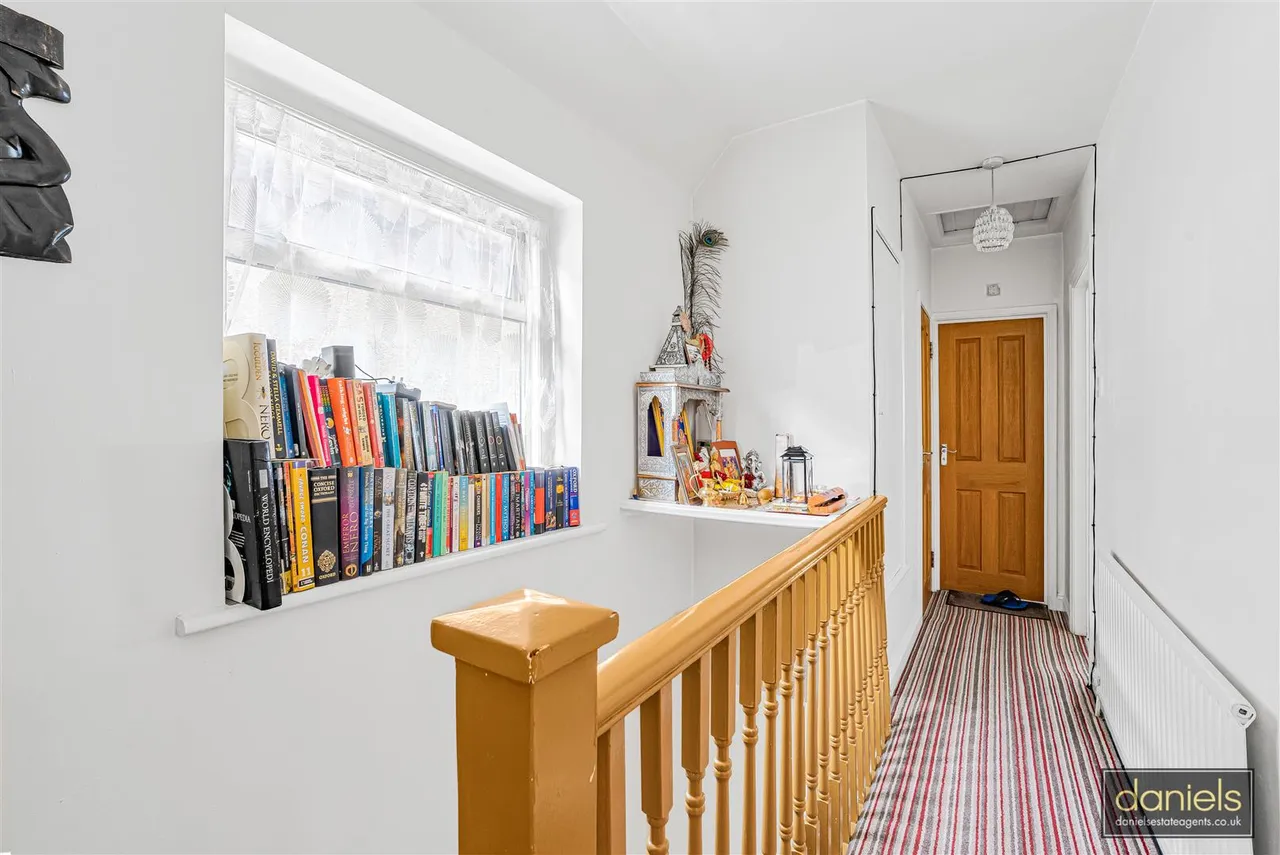 Rugby Avenue, Wembley, HA0, photo 10