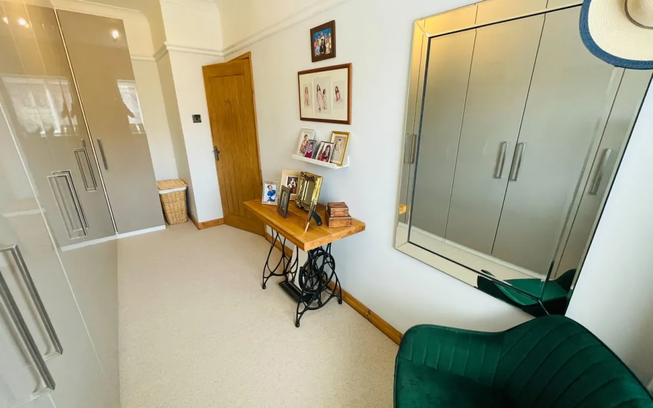 Ardsley Mews, Earlsmere Drive, photo 16
