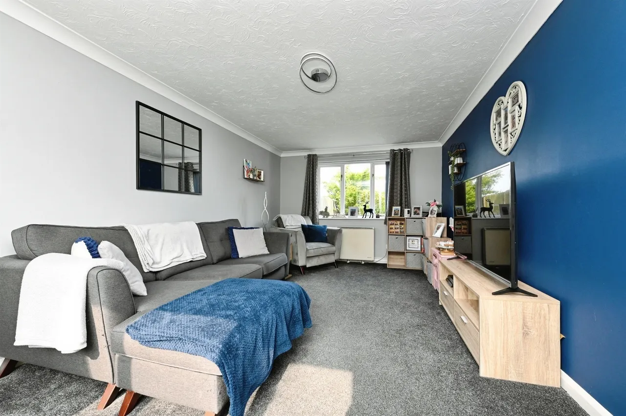 Crown Gardens, Wereham, King's Lynn, photo 5