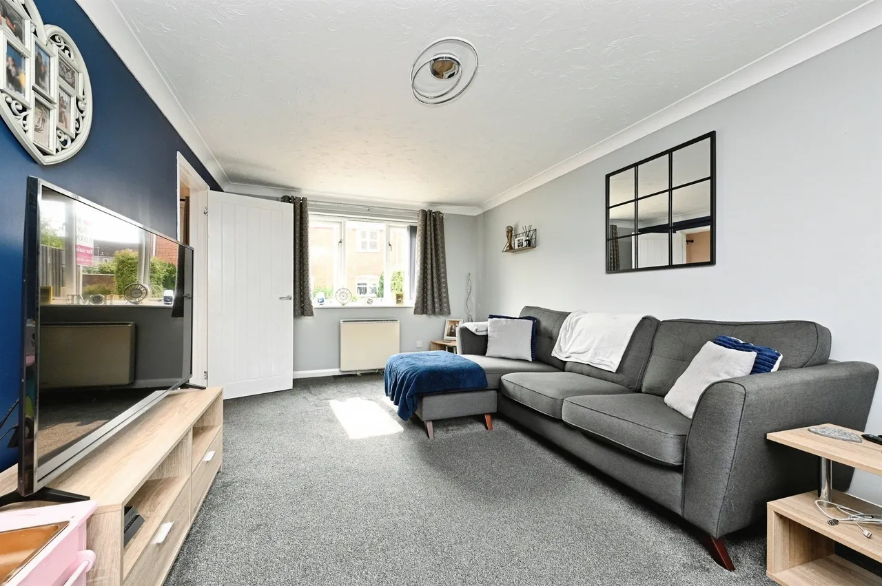 Crown Gardens, Wereham, King's Lynn, photo 6
