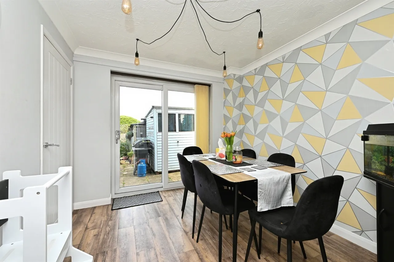 Crown Gardens, Wereham, King's Lynn, photo 4