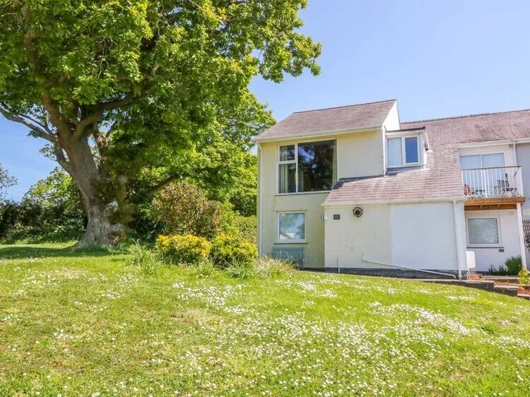 2 bed house to rent, Ffordd Hebog, Y Felinheli, LL56