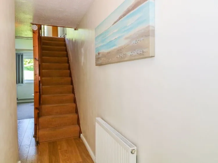 Ffordd Hebog, Y Felinheli, LL56, photo 5