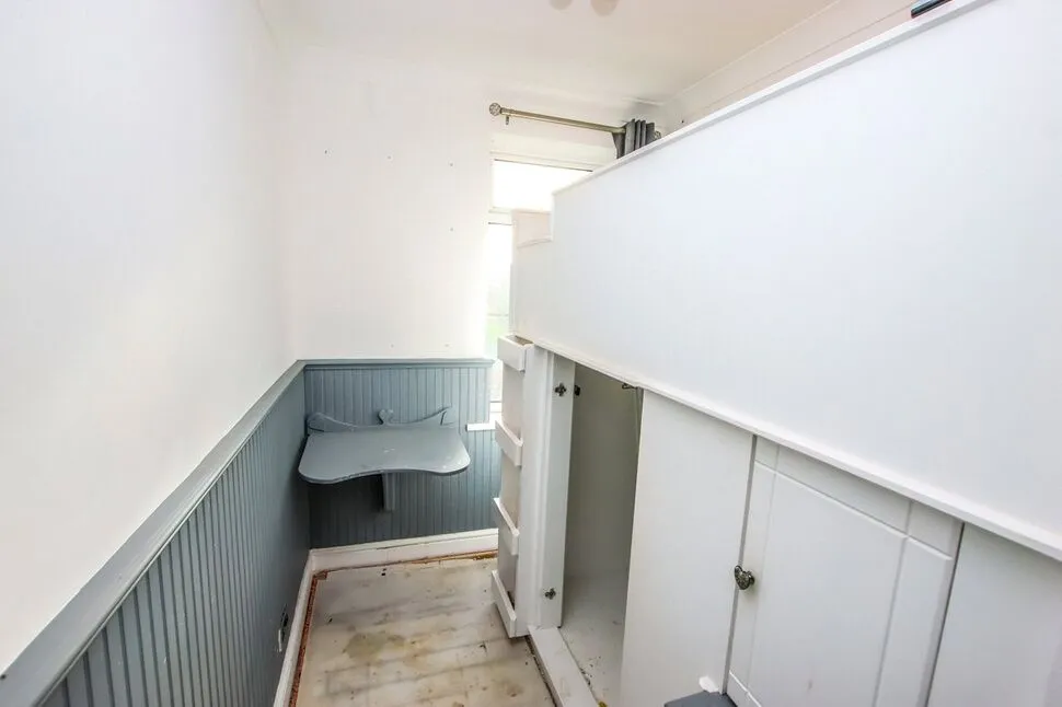 Pensher View, Washington, NE37, photo 7
