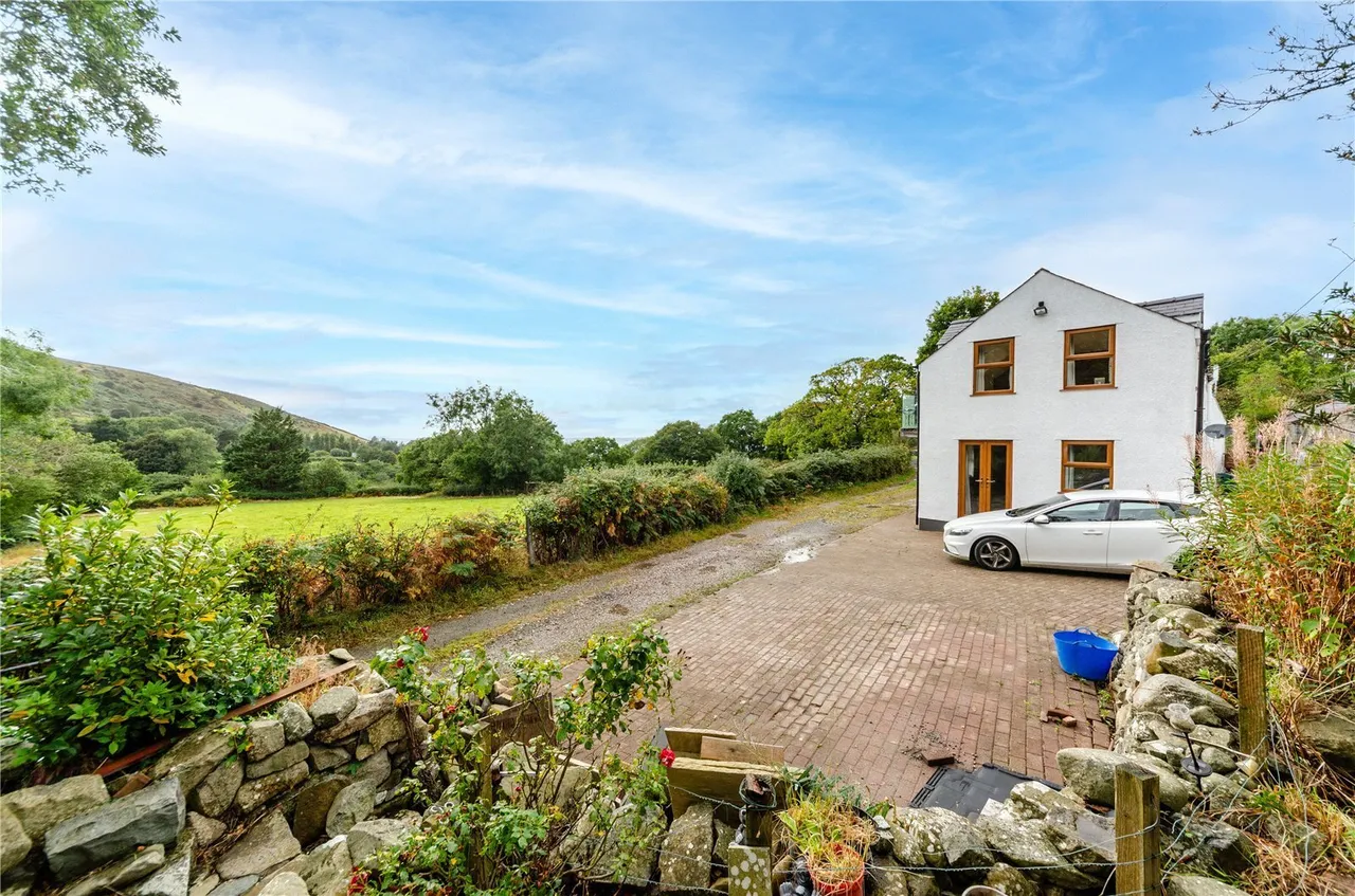 Valley Road, Llanfairfechan, LL33, photo 21