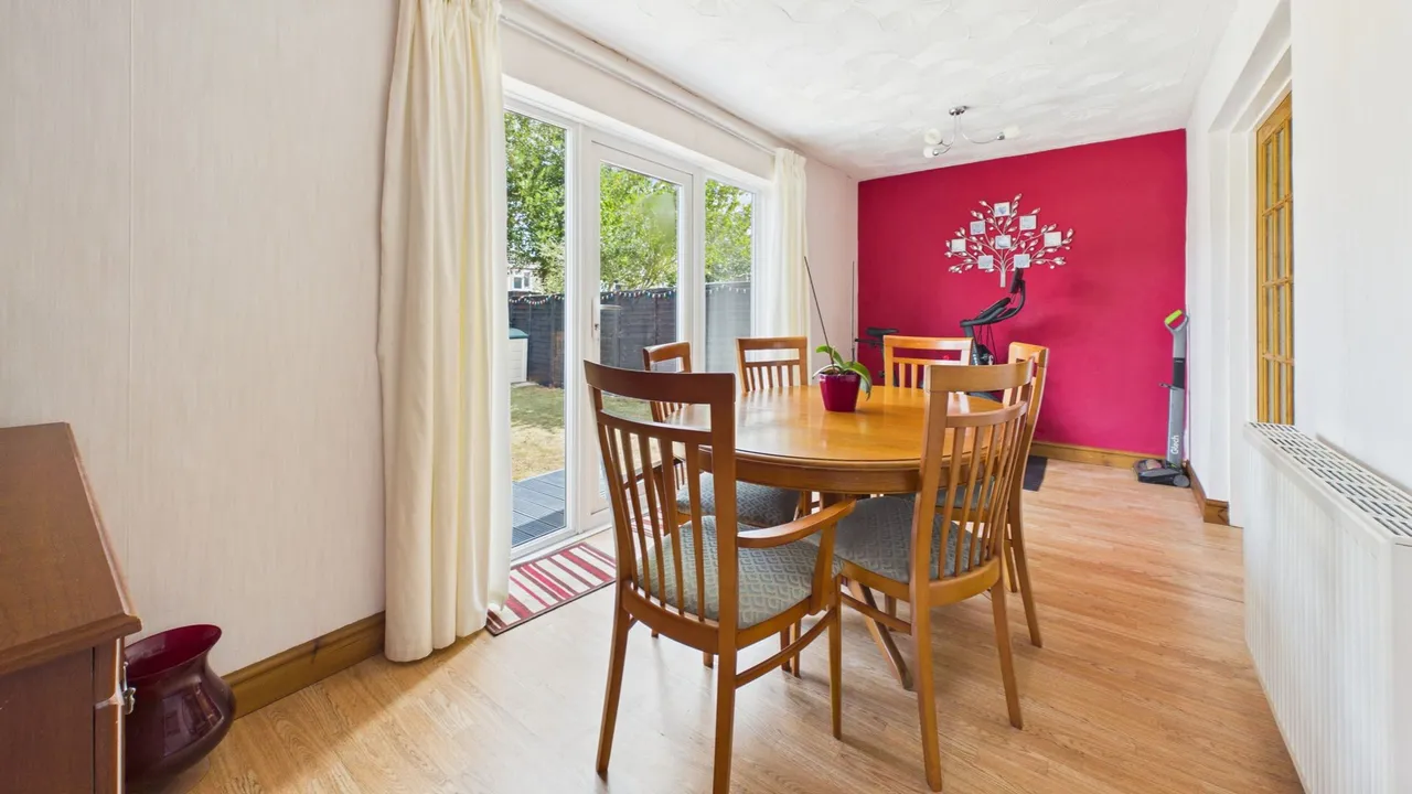 Fir Avenue, Bourne, PE10, photo 5