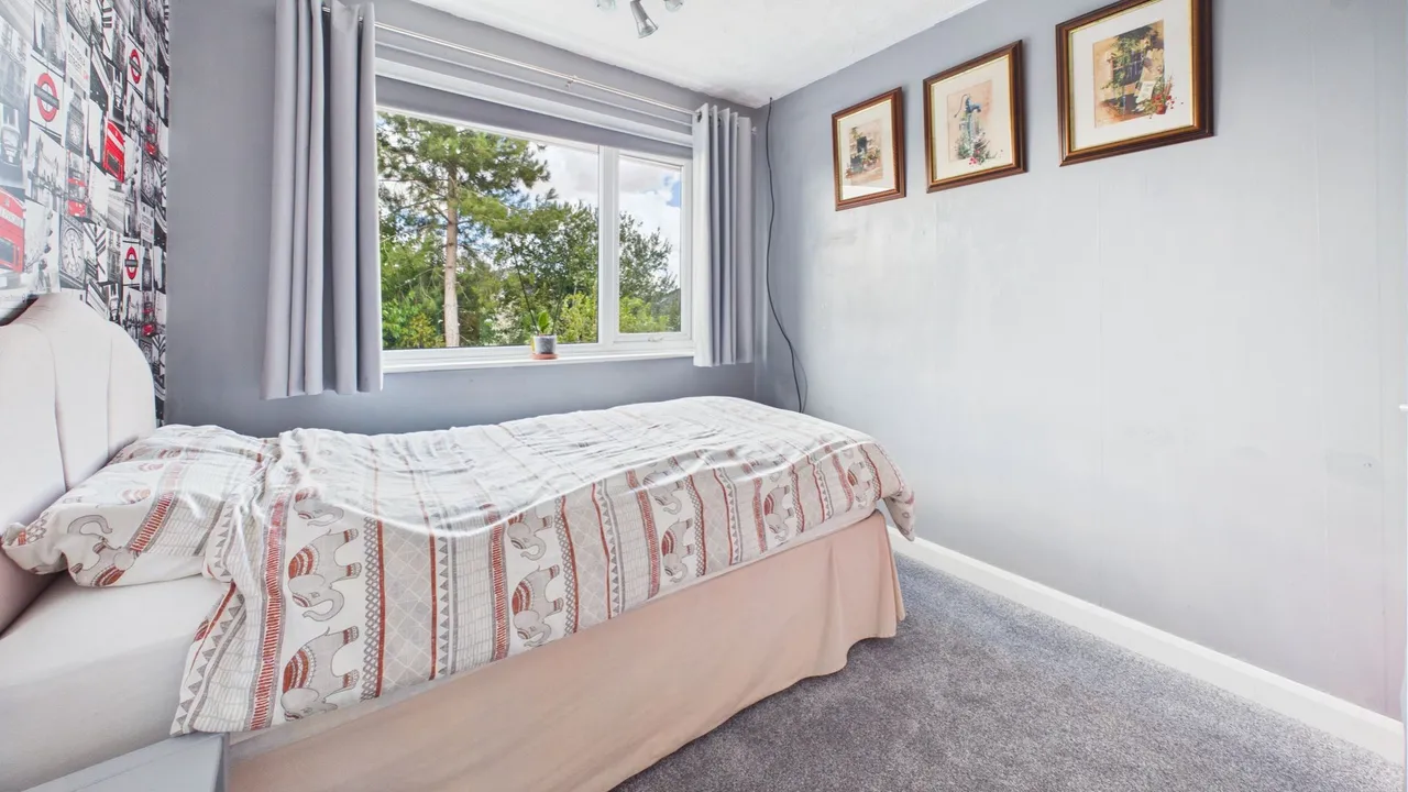 Fir Avenue, Bourne, PE10, photo 25