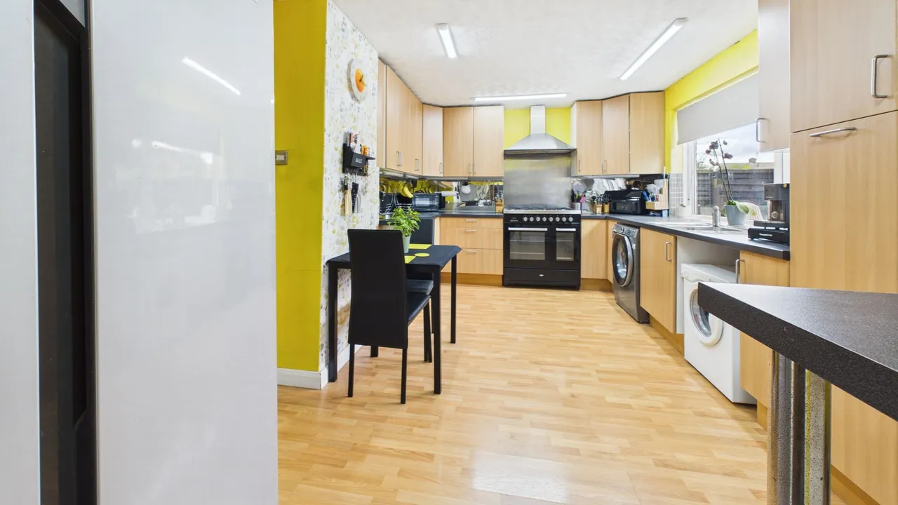 Fir Avenue, Bourne, PE10, photo 6