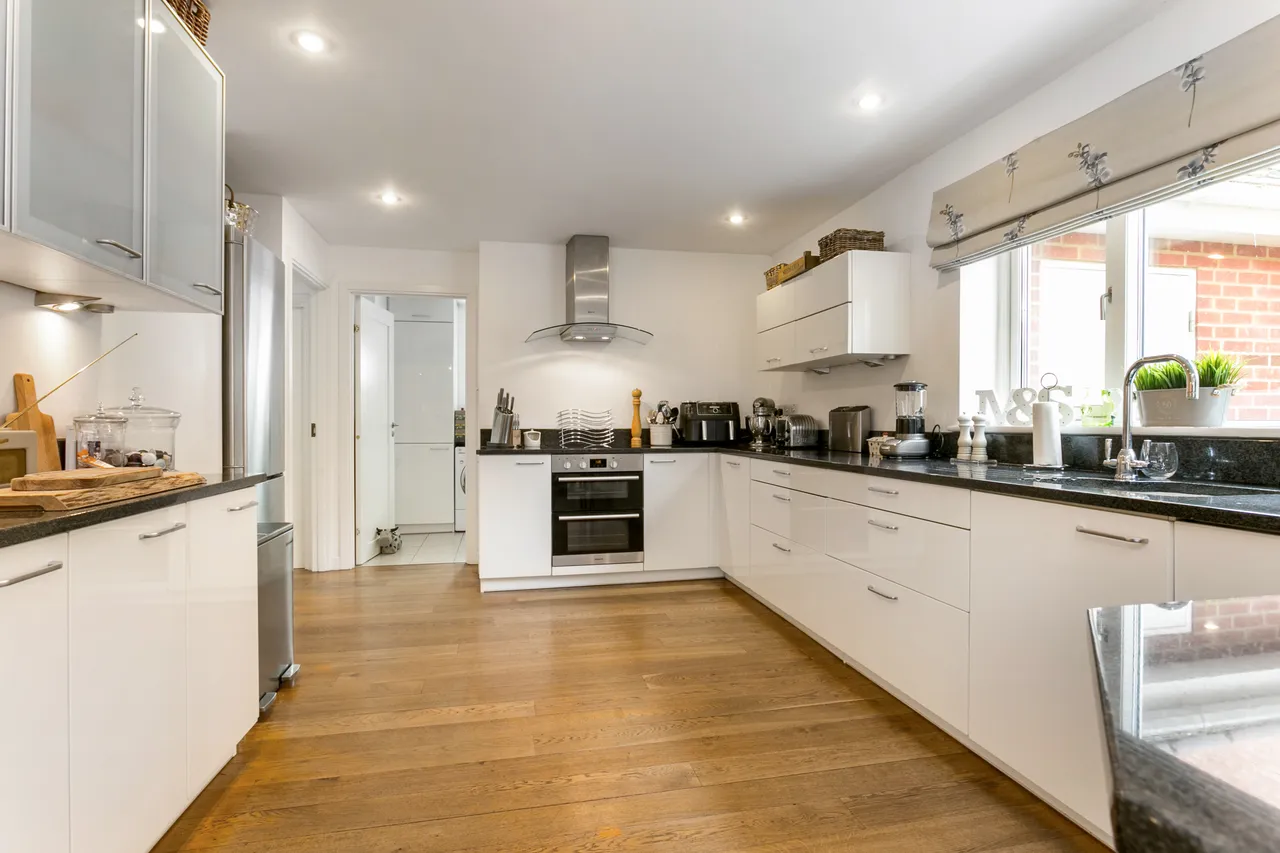 Pound Lane, Marlow, SL7, photo 5