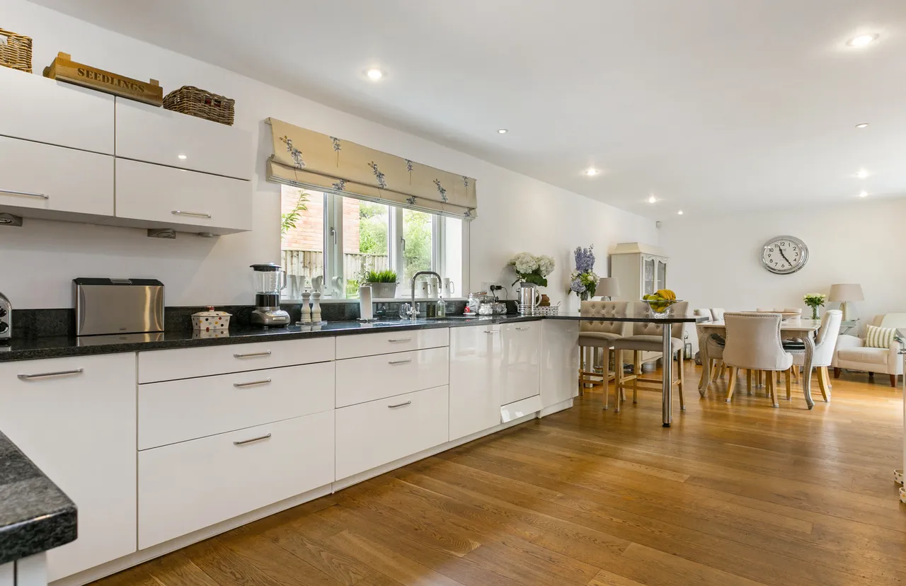 Pound Lane, Marlow, SL7, photo 2