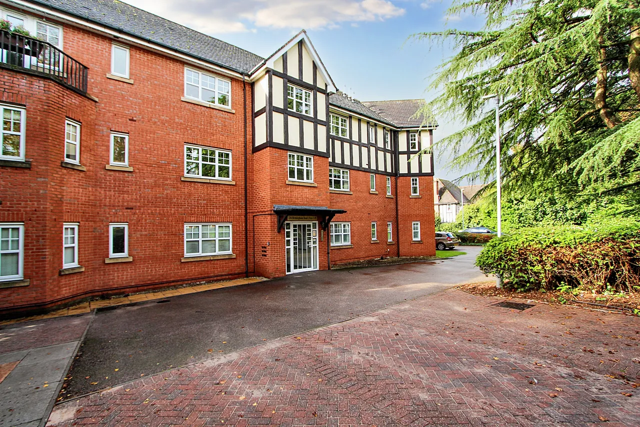 2 bed flat for sale — Flat 3, 236 Birmingham Road, Sutton Coldfield, Sutton Coldfield, B72 1DH