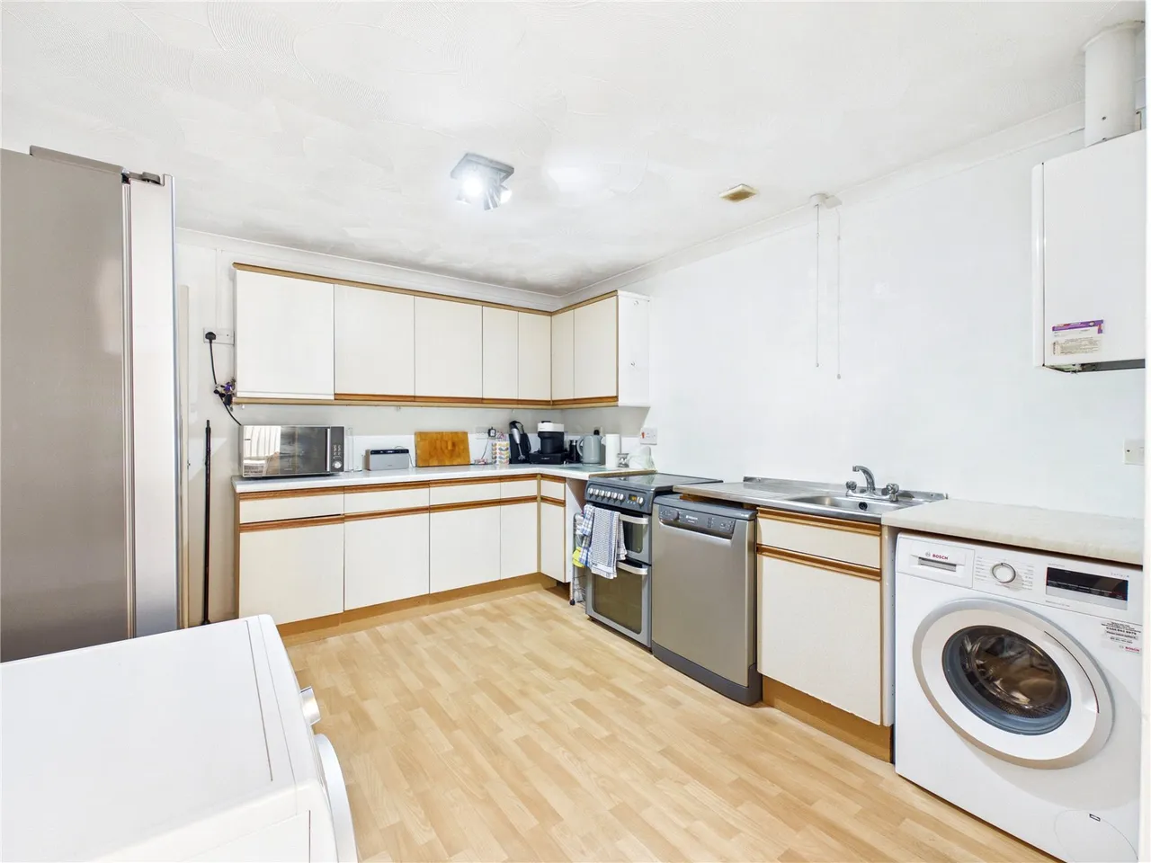 Dains Place, Trimley St. Mary, IP11, photo 4