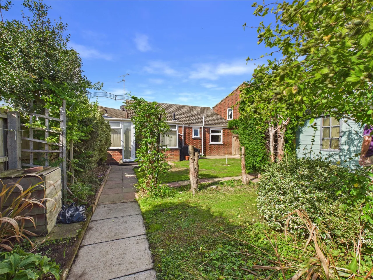 Dains Place, Trimley St. Mary, IP11, photo 8