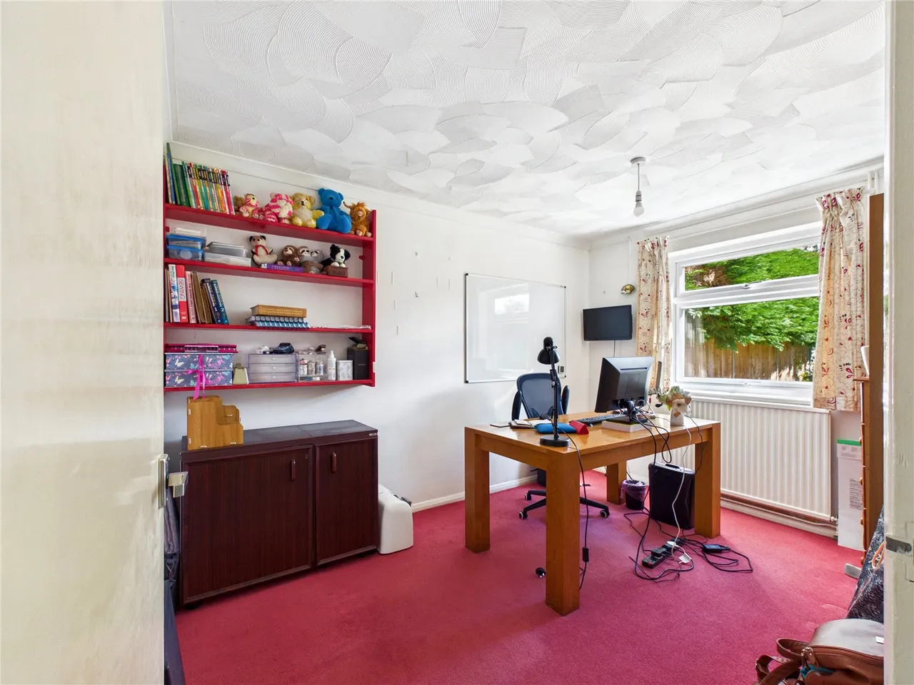 Dains Place, Trimley St. Mary, IP11, photo 7