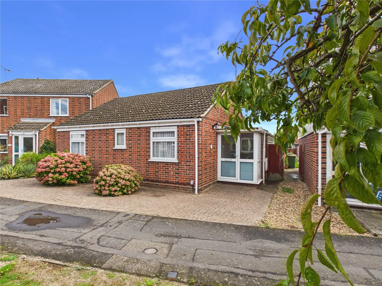 2 bed house for sale, Dains Place, Trimley St. Mary, IP11