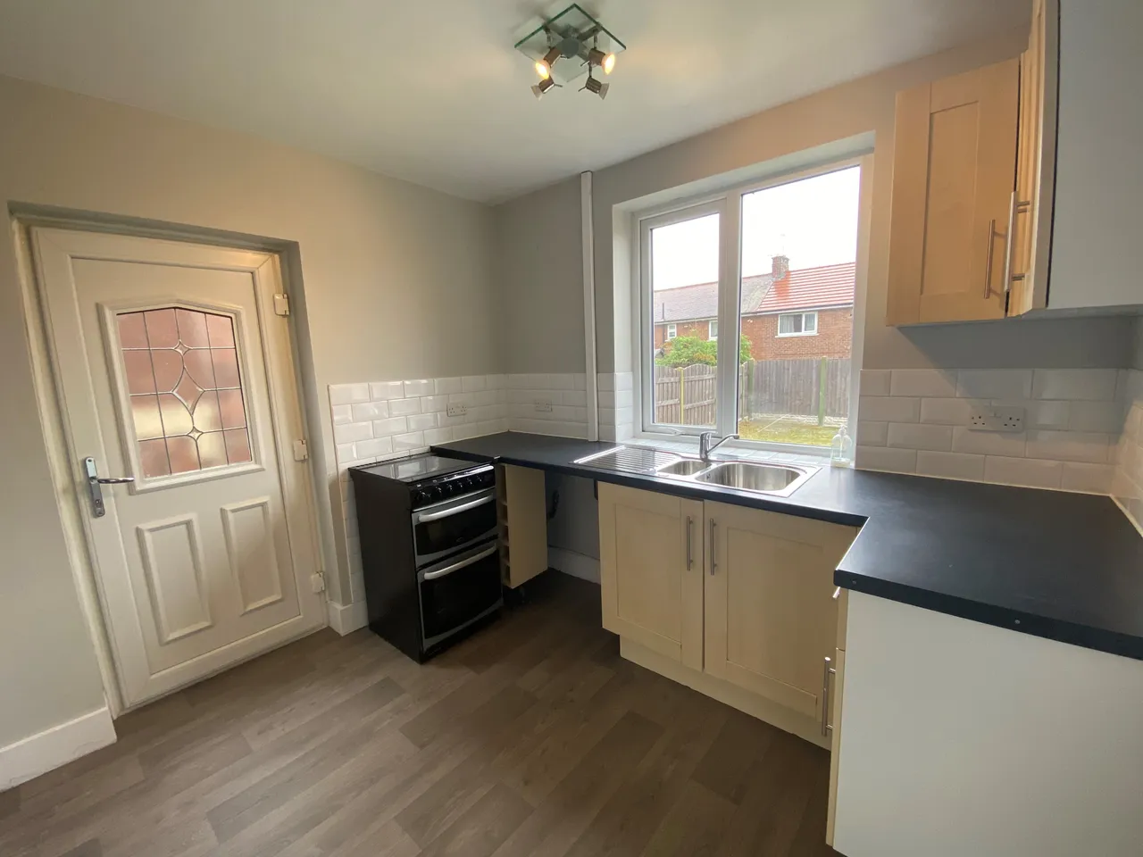 Shearman Avenue, Rotherham, S61, photo 2