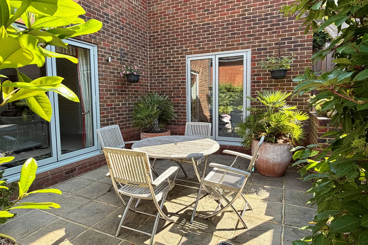 Hethersett Close, Reigate, RH2, photo 8