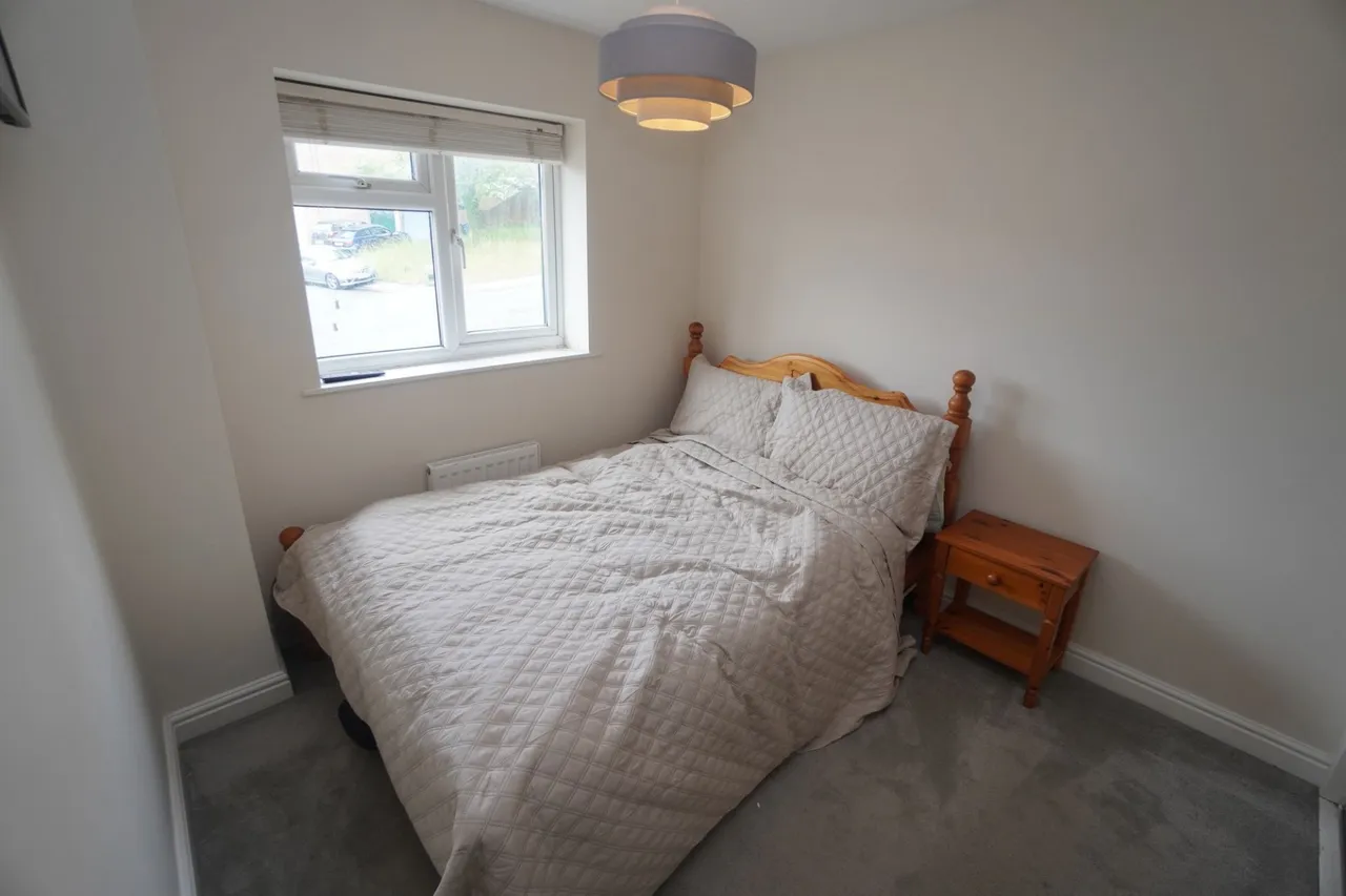 Nicholas Gardens, High Wycombe, HP13, photo 7