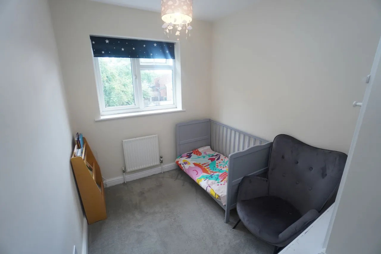 Nicholas Gardens, High Wycombe, HP13, photo 8
