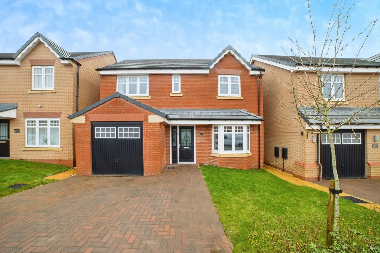 4 bed house for sale — Brewers Corner, Stanton Hill, Sutton-in-Ashfield, Nottinghamshire, NG17