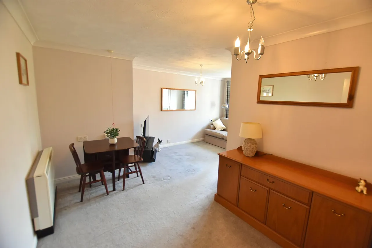Lovell Court Parkway, Crewe, photo 5