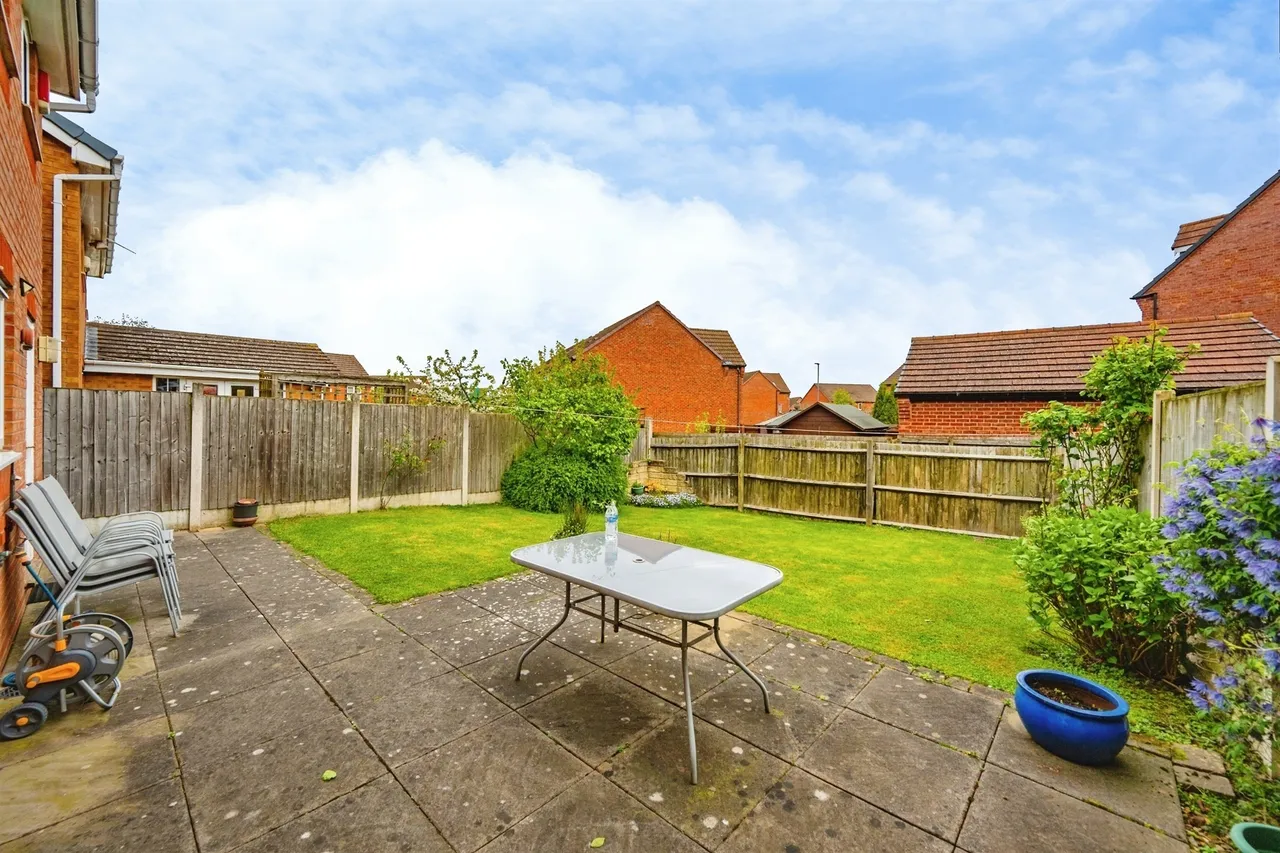 Whitehaven Grove, Chellaston, DE73, photo 19
