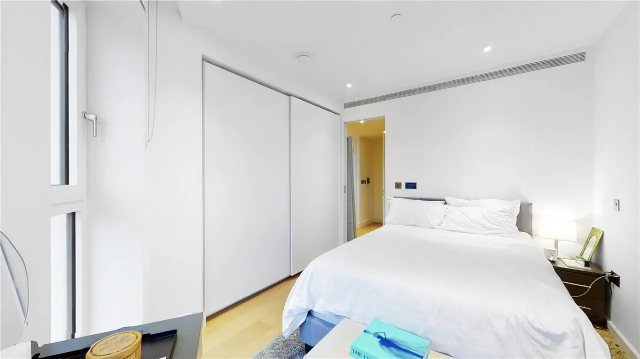 Fountain Park Way, White City, W12, photo 9