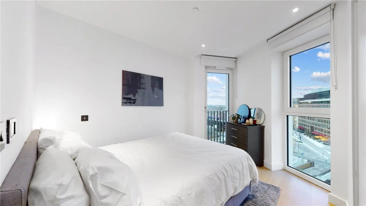 Fountain Park Way, White City, W12, photo 6