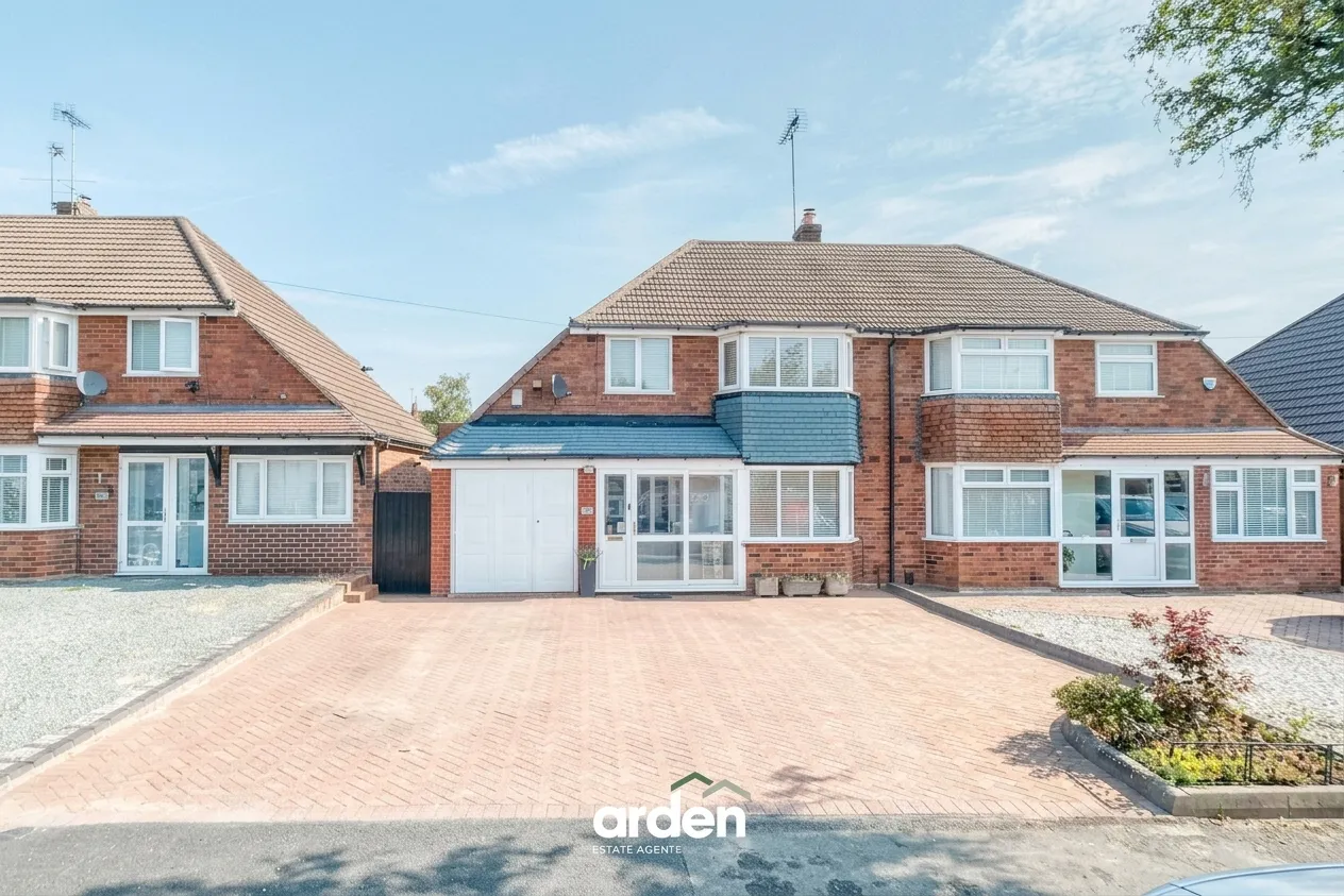 3 bed house for sale, Windmill Avenue, Rednal, B45