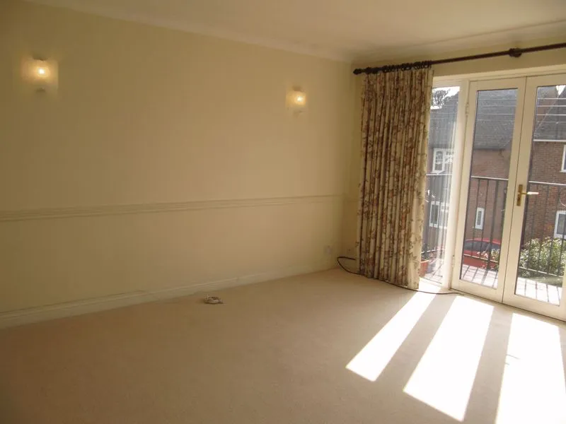 Victoria Court, Marlow SL7 1DR, photo 4