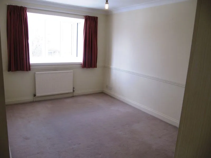 Victoria Court, Marlow SL7 1DR, photo 8