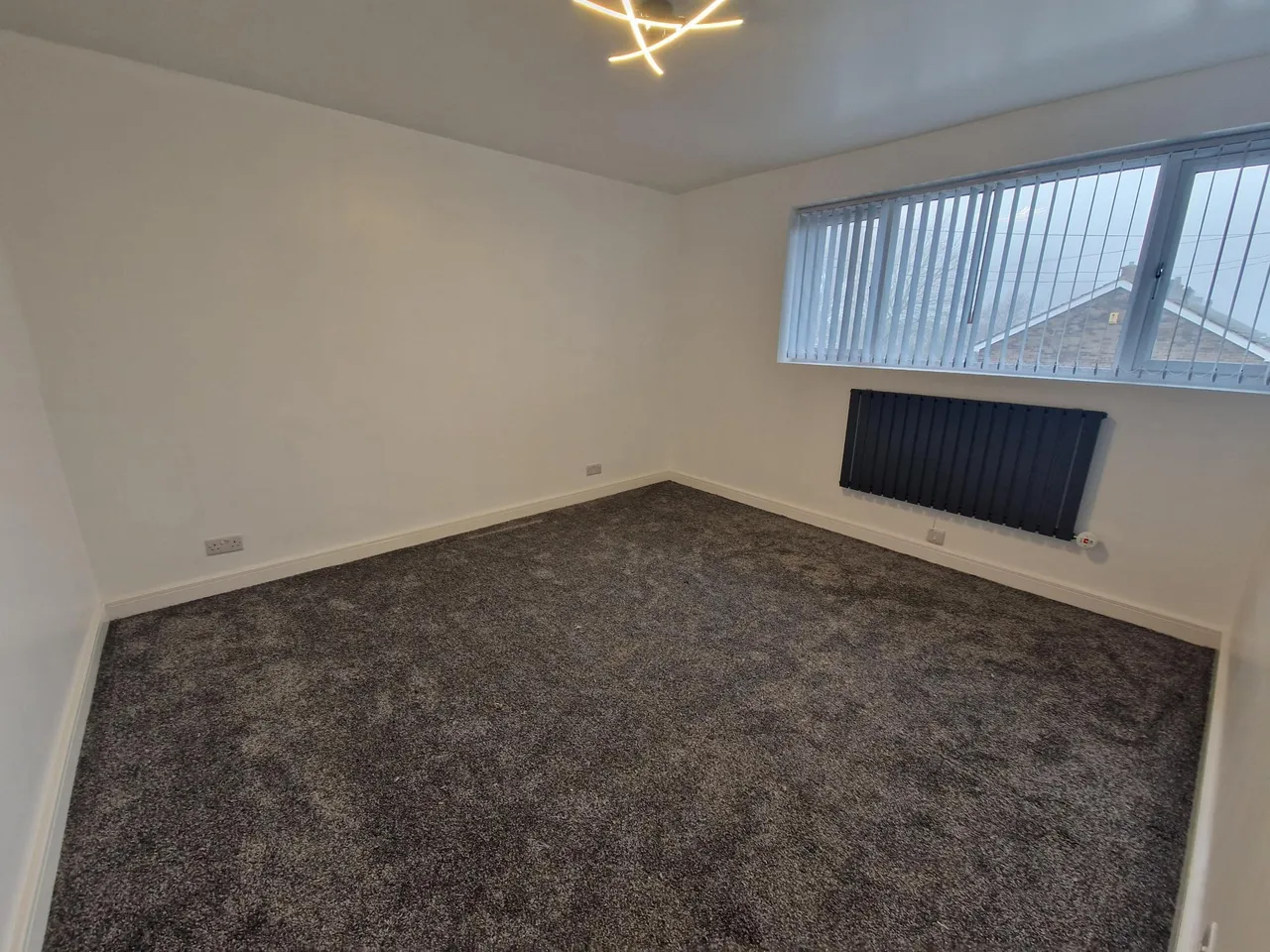 Hazel Road, KNOTTINGLEY, photo 5